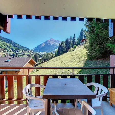 Apartment Renove Pour 5 A Avec Balcon Et Parking - Fr-1-818-29 La Clusaz